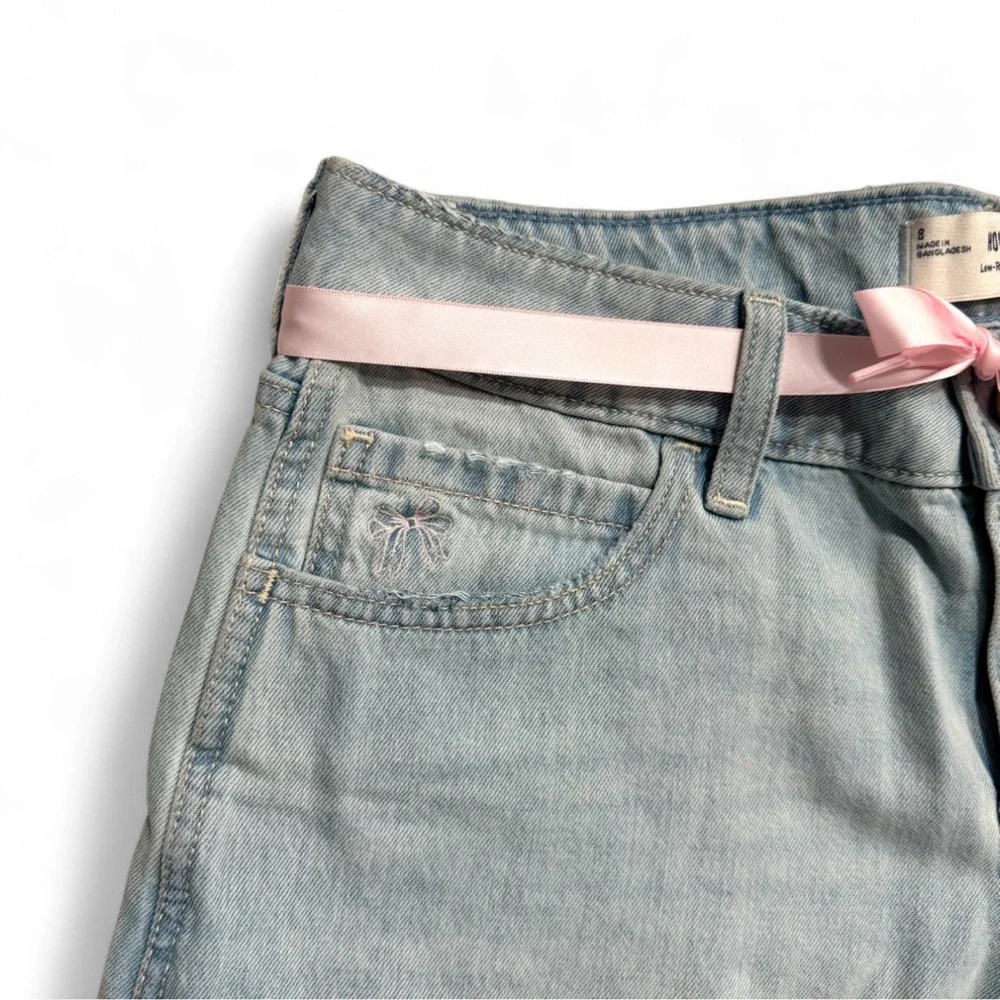 Hollister low rise baggy Jorts with pink bow detail NWT Size 8 Girly Streetwear